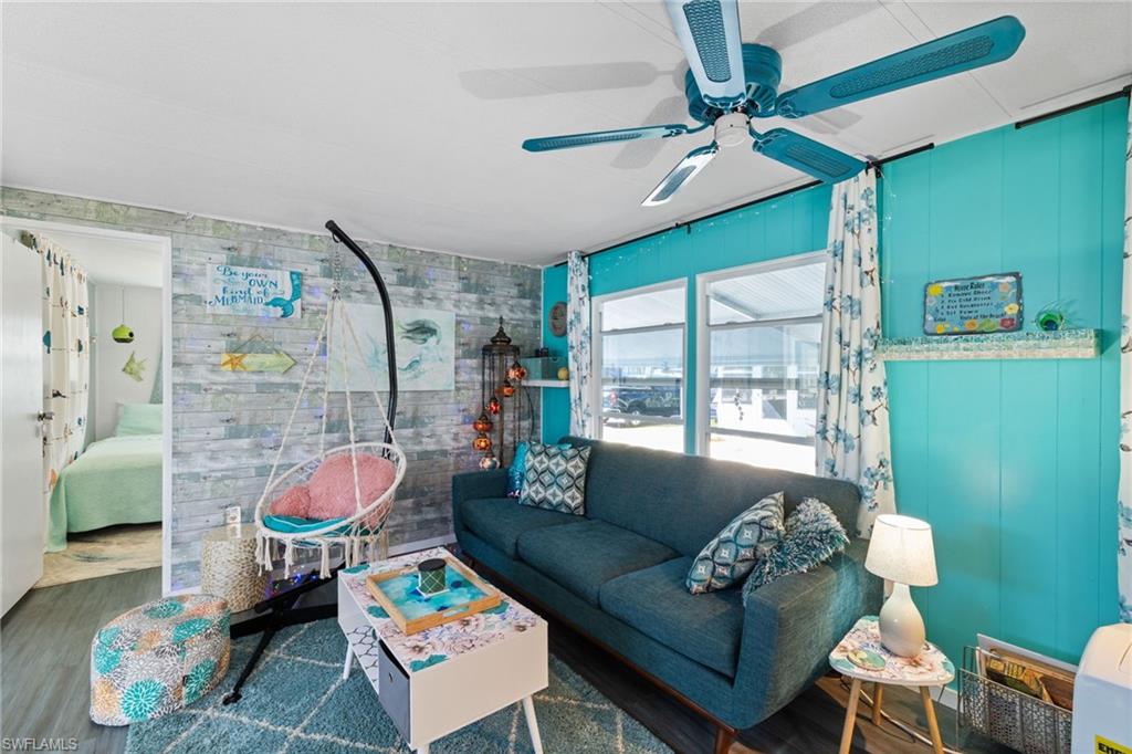 ENCHANTING ACRES MOBILE HOME - Residential