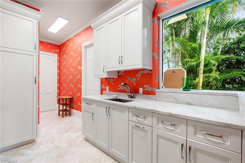 VIZCAYA AT BAY COLONY - Residential