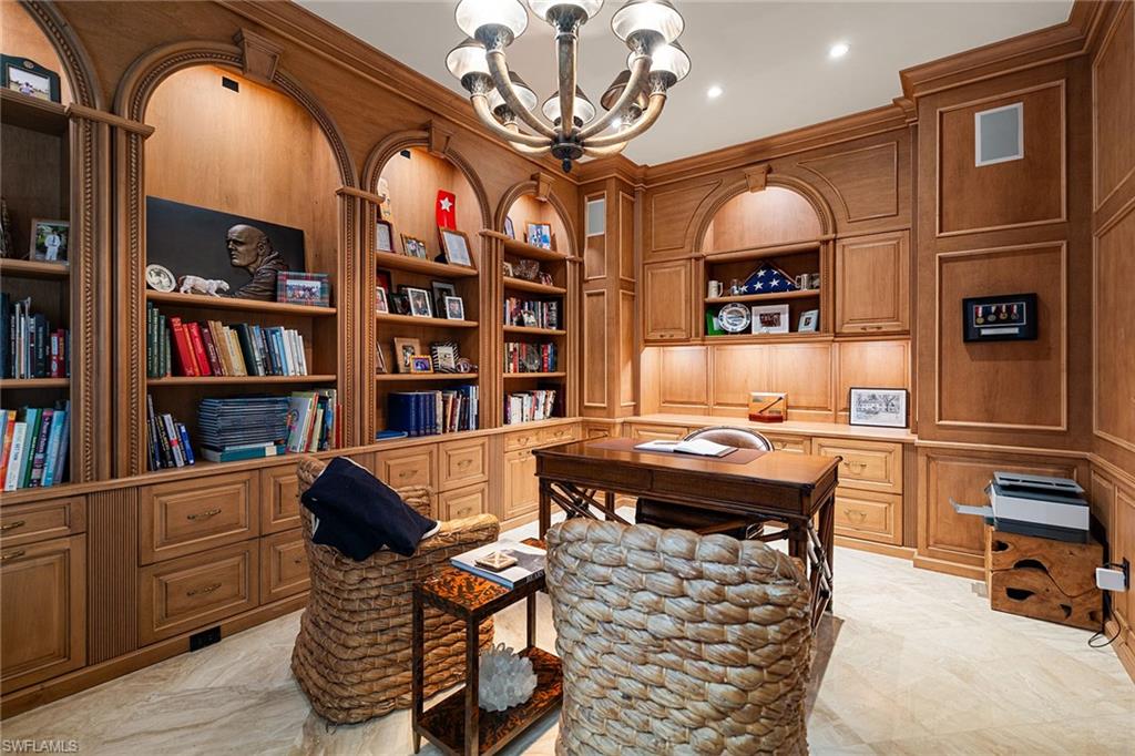 VIZCAYA AT BAY COLONY - Residential