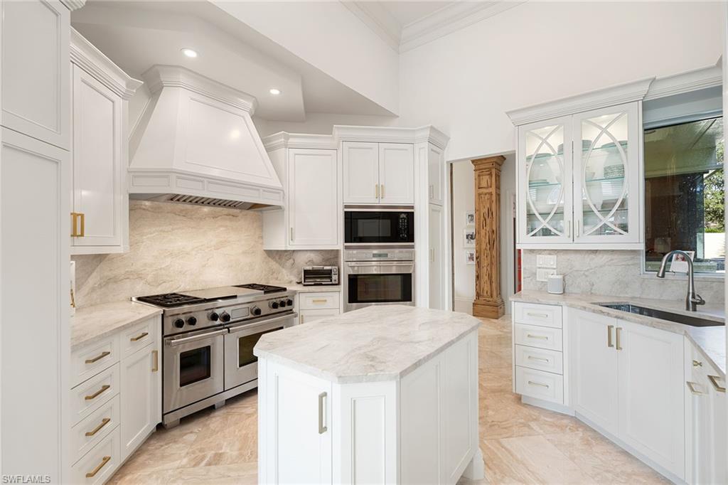 VIZCAYA AT BAY COLONY - Residential