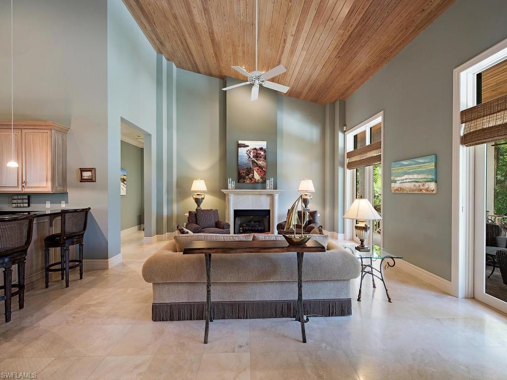 AQUALANE SHORES - Residential