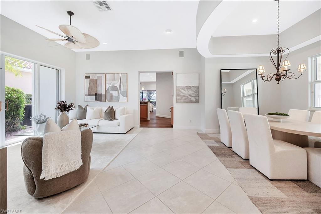 TIERRA LAGO - Residential