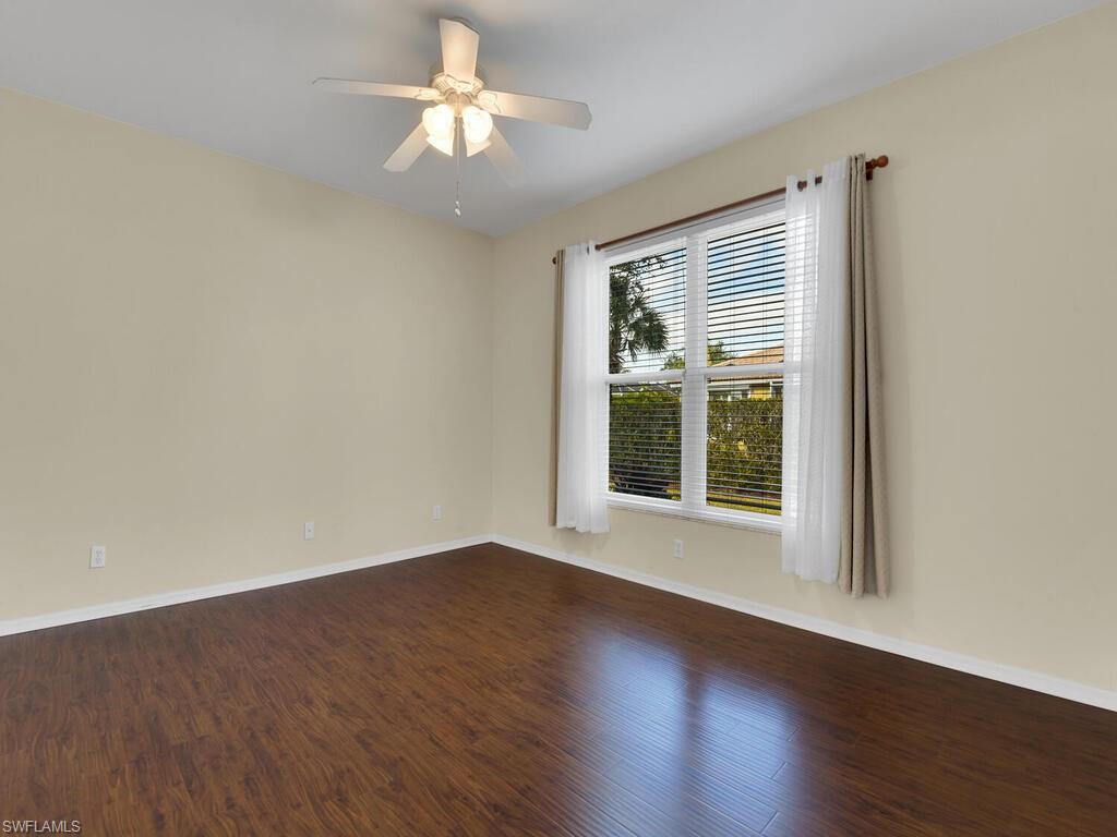 COLONY LAKES - Residential