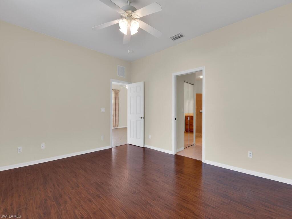 COLONY LAKES - Residential