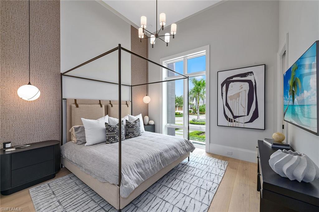 MOORINGS - Residential