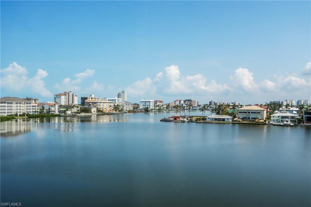 BAREFOOT PELICAN - Residential Lease