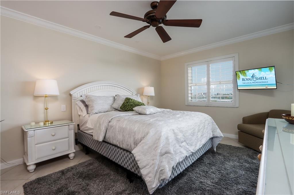 BAREFOOT PELICAN - Residential Lease