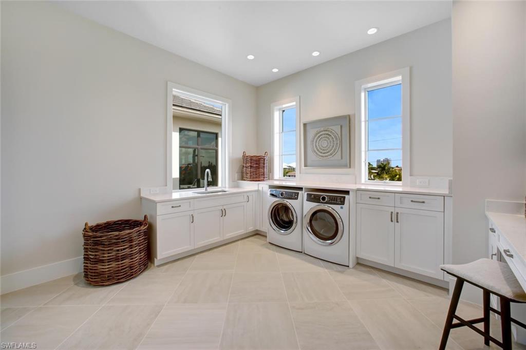 BONITA BEACH - Residential