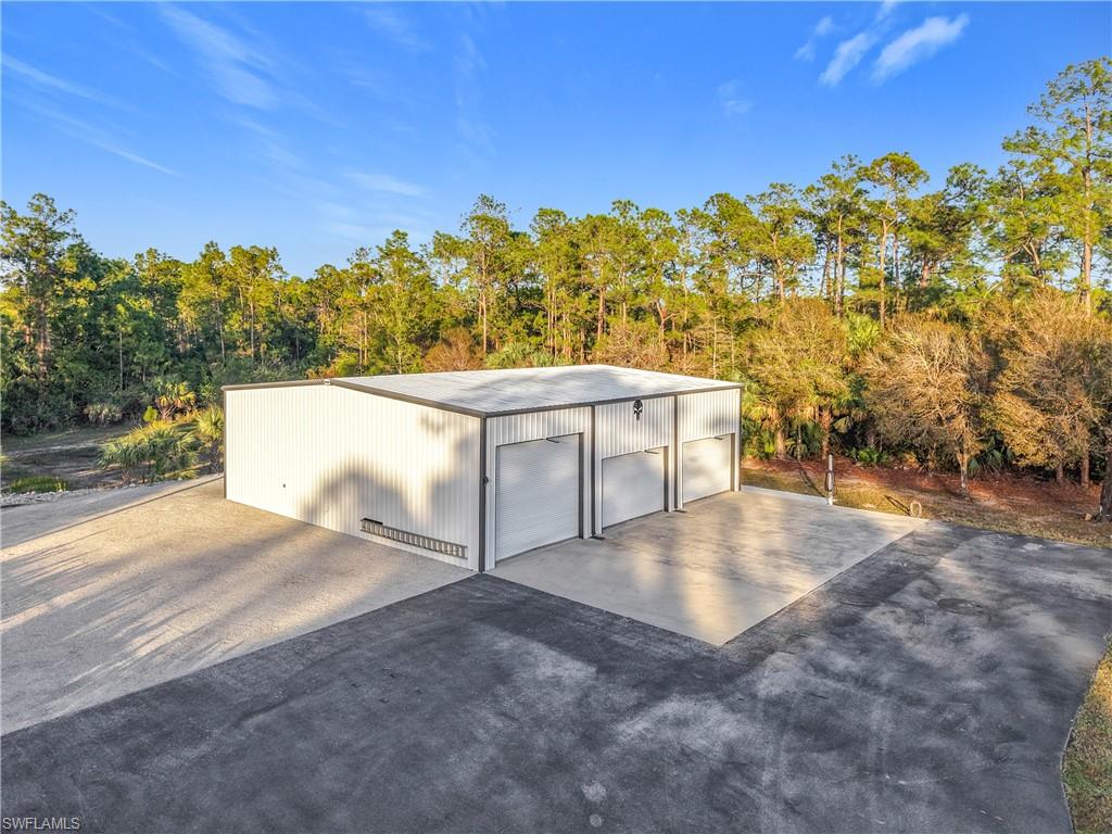 4411 Pine Ridge RD