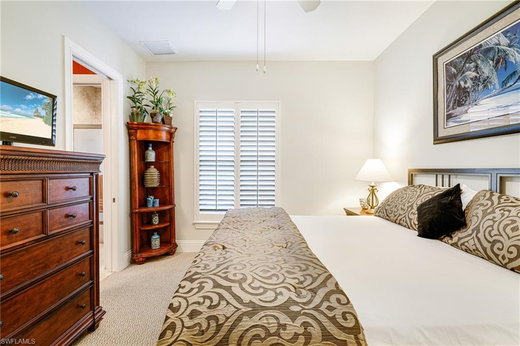 RIVERBROOKE - Residential