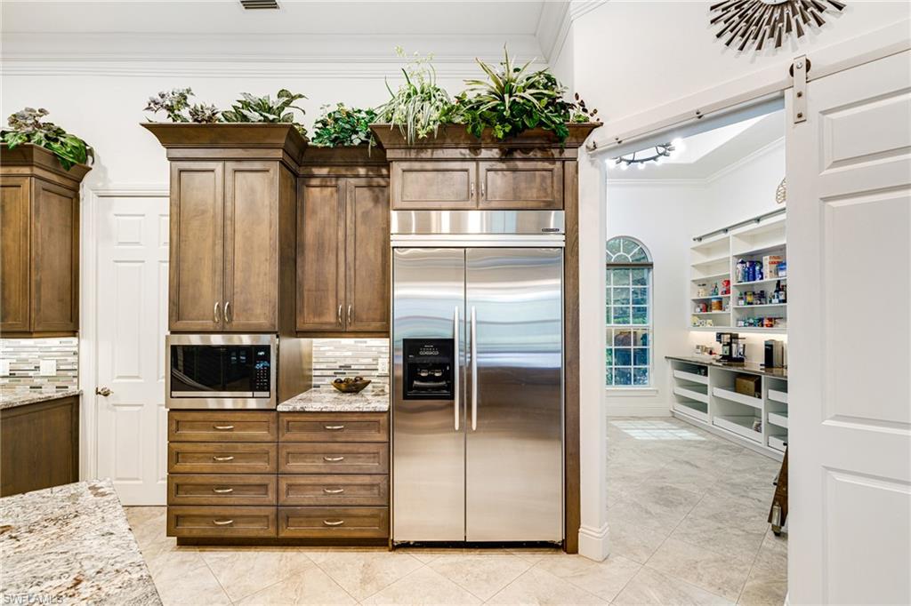 20460 Riverbrooke RUN