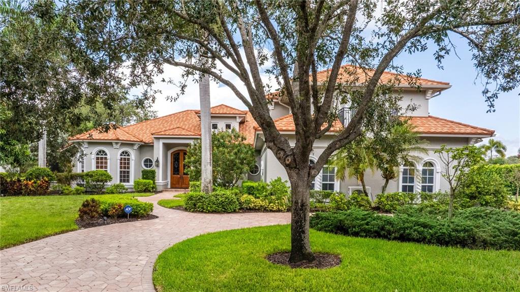 RIVERBROOKE - Residential