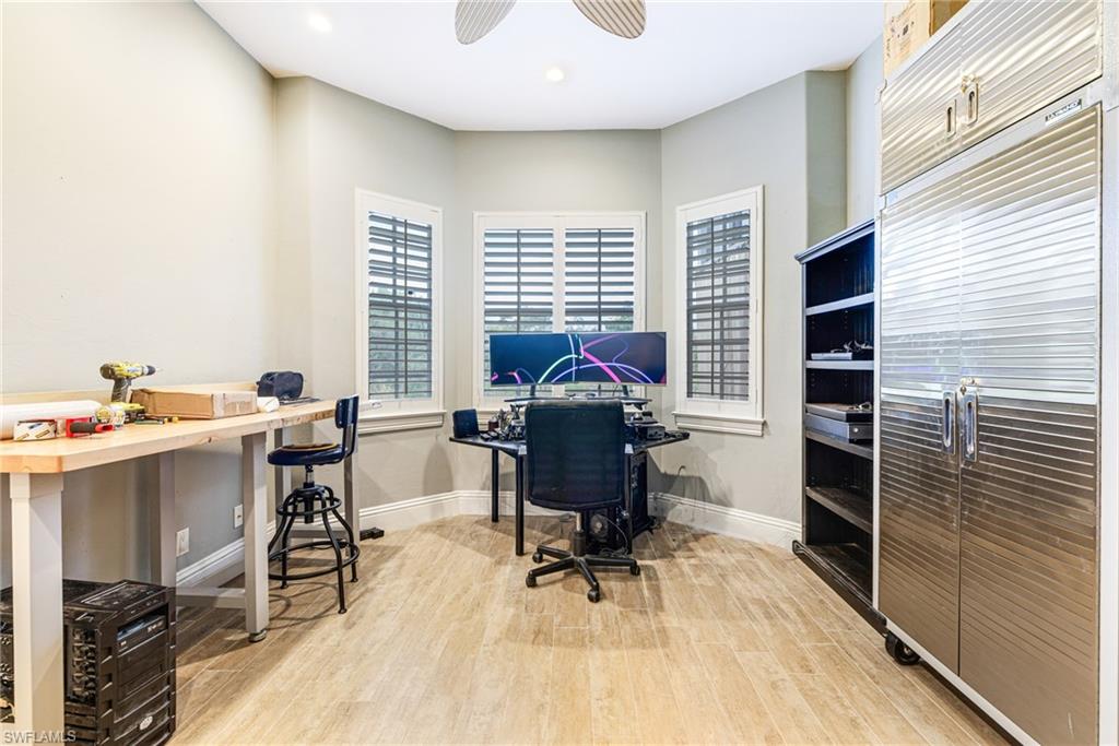 RIVERBROOKE - Residential