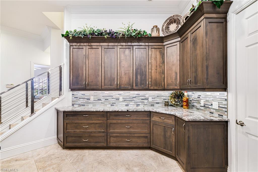 RIVERBROOKE - Residential