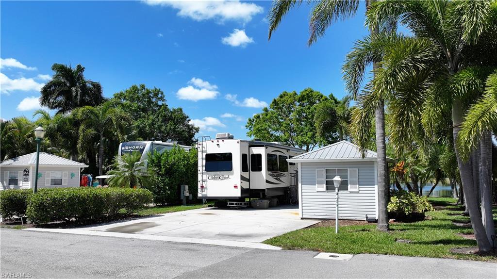 CYPRESS WOODS RV RESORT - Land