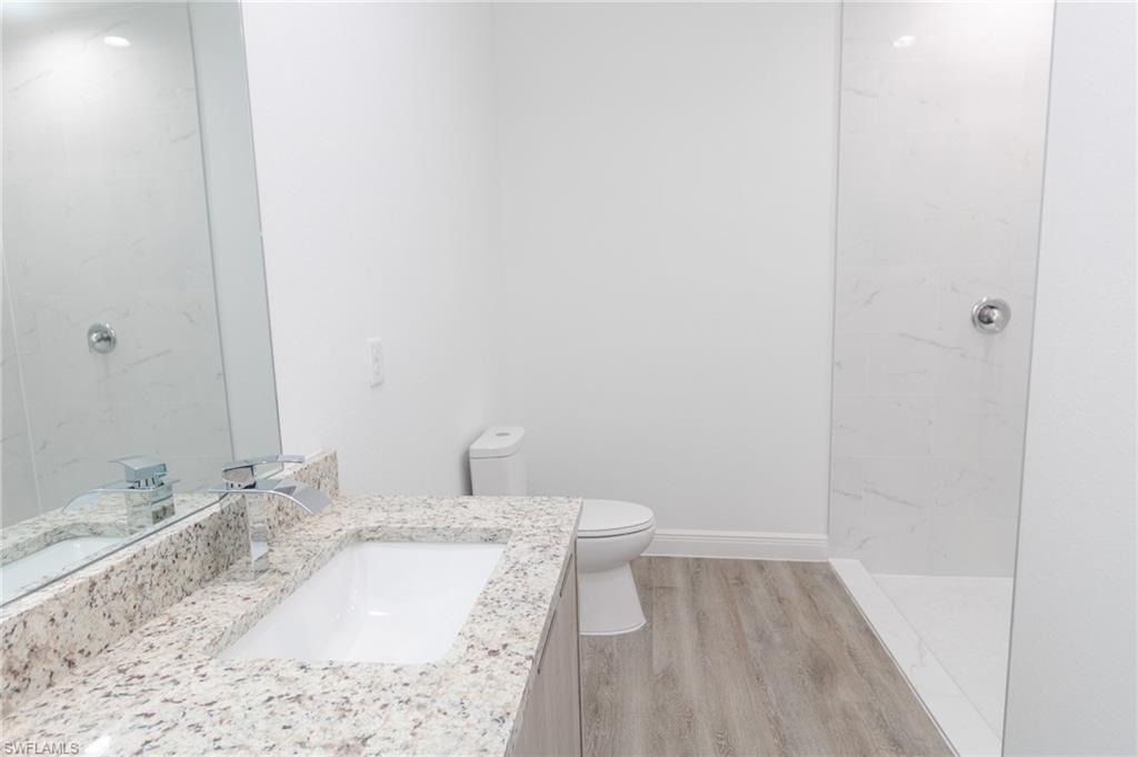 PORT LABELLE - Residential Lease