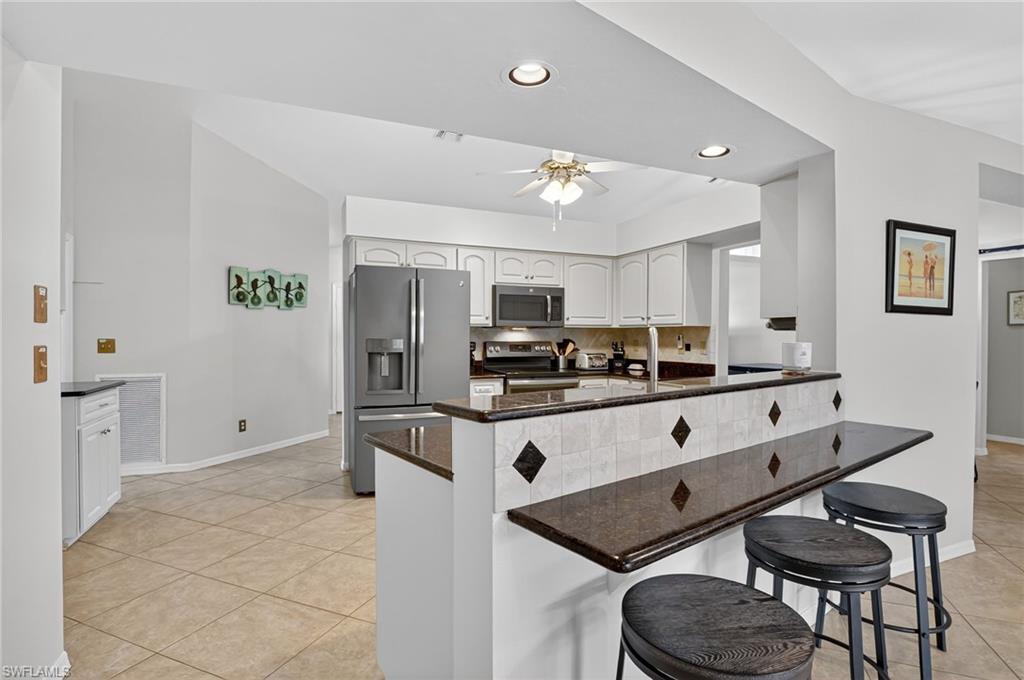 BRIARWOOD - Residential Lease