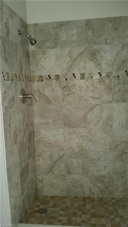 ALABAMA GROVE TERRACE - Residential