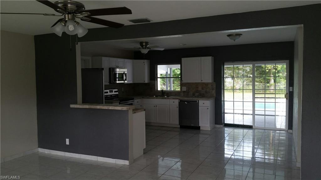 ALABAMA GROVE TERRACE - Residential