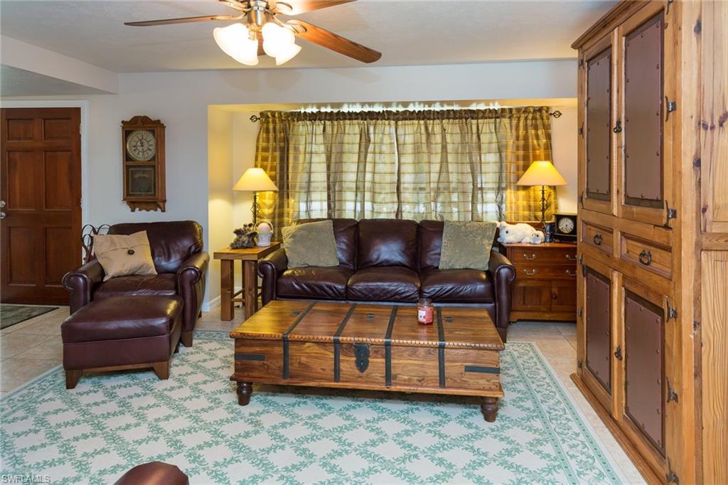 CYPRESS LAKE ESTATES - Residential