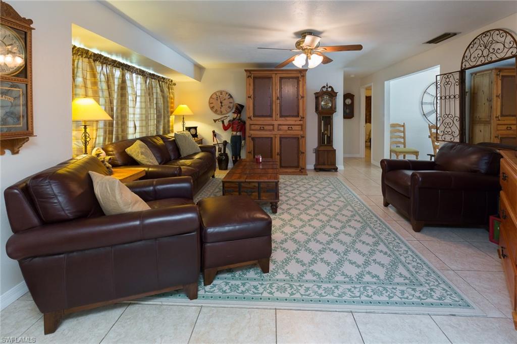 CYPRESS LAKE ESTATES - Residential