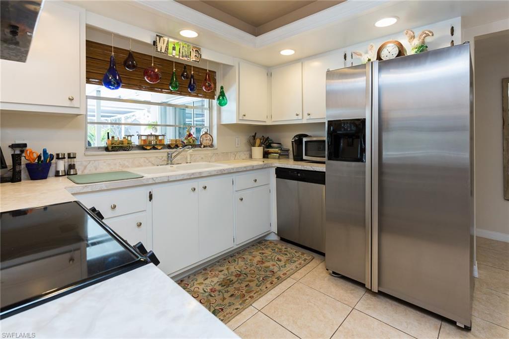 CYPRESS LAKE ESTATES - Residential