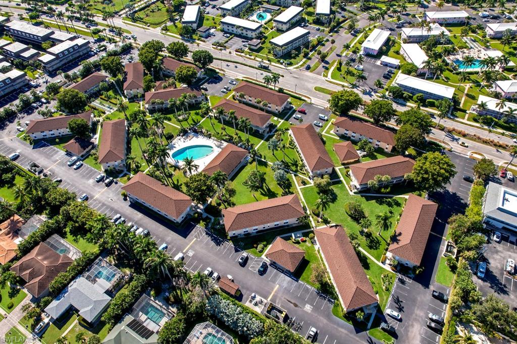 AQUARIUS APTS OF MARCO ISLAND - Residential