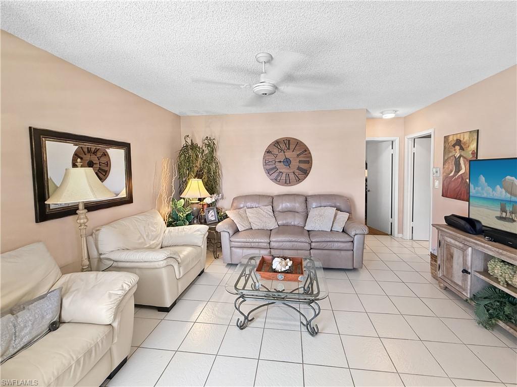 AQUARIUS APTS OF MARCO ISLAND - Residential
