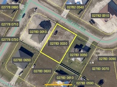 CAPE CORAL - Land