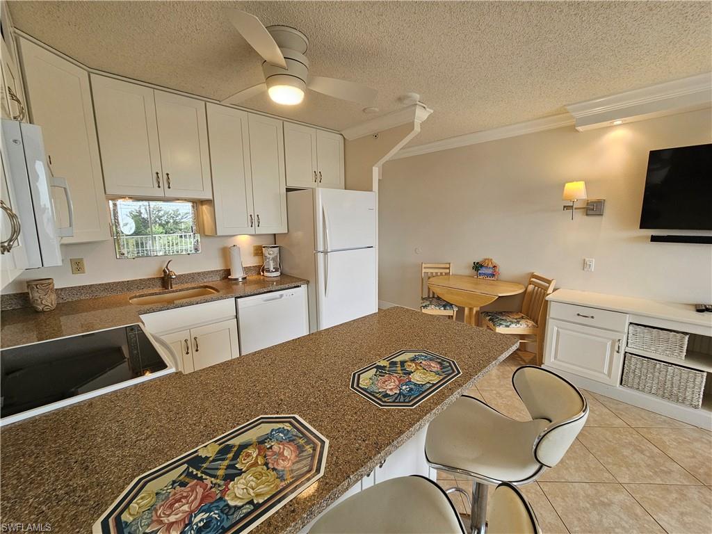 8701 Estero BLVD 308