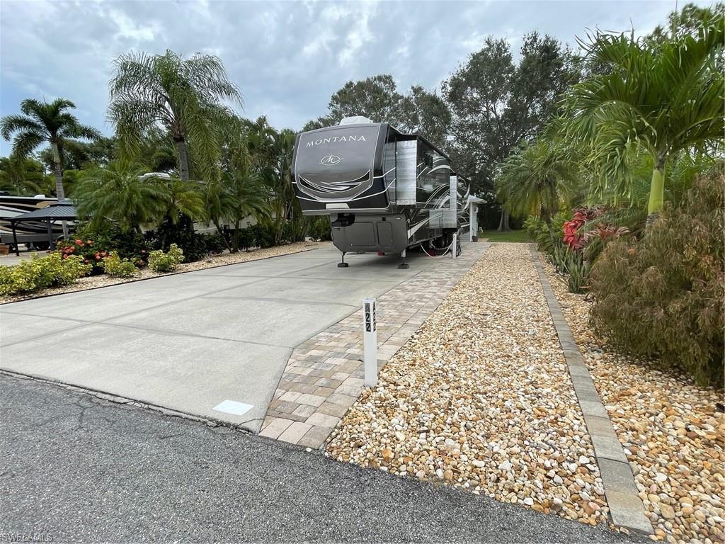 CYPRESS WOODS RV RESORT - Land