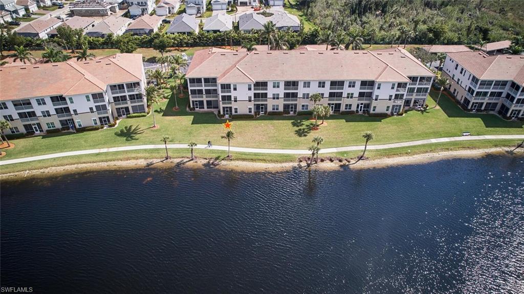 SUTTON WALK - Residential