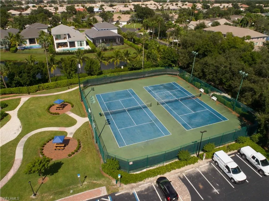 Naples, Florida 34109, United States, 2 Bedrooms Bedrooms, ,2 BathroomsBathrooms,Residential,Active,33257