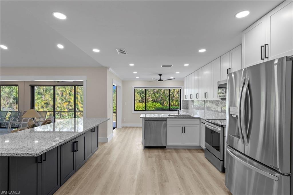 FOREST VILLAS - Residential