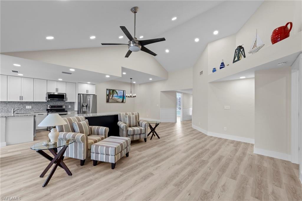 FOREST VILLAS - Residential