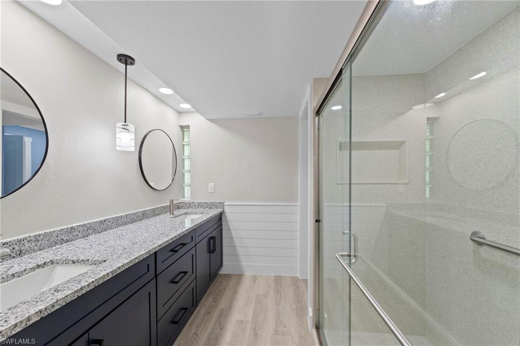 FOREST VILLAS - Residential