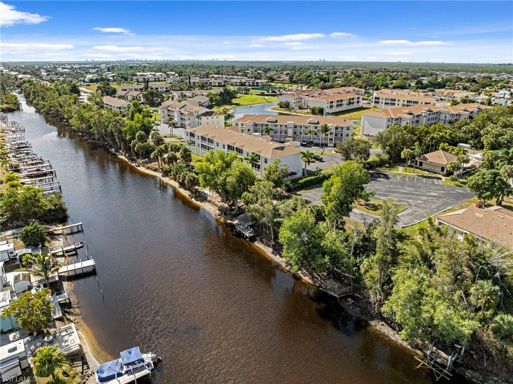 FOREST VILLAS - Residential