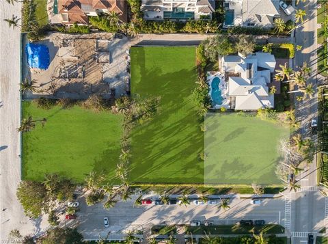 470 Gulf Shore BLVD S NAPLES FL 34102