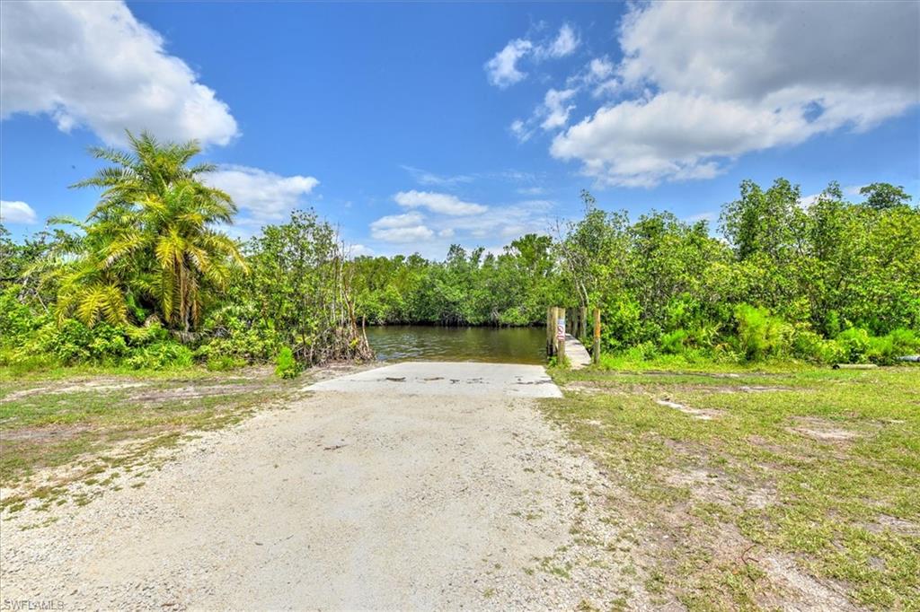 YACHT CLUB COLONY - Residential