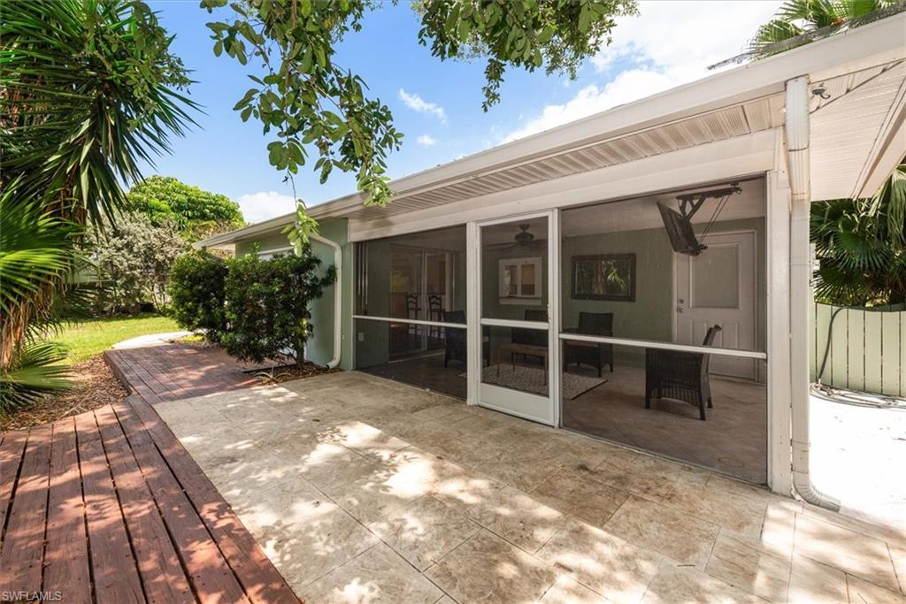 YACHT CLUB COLONY - Residential