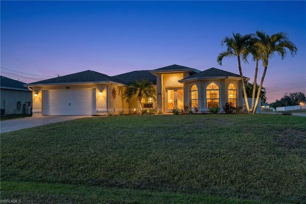 CAPE CORAL - Residential