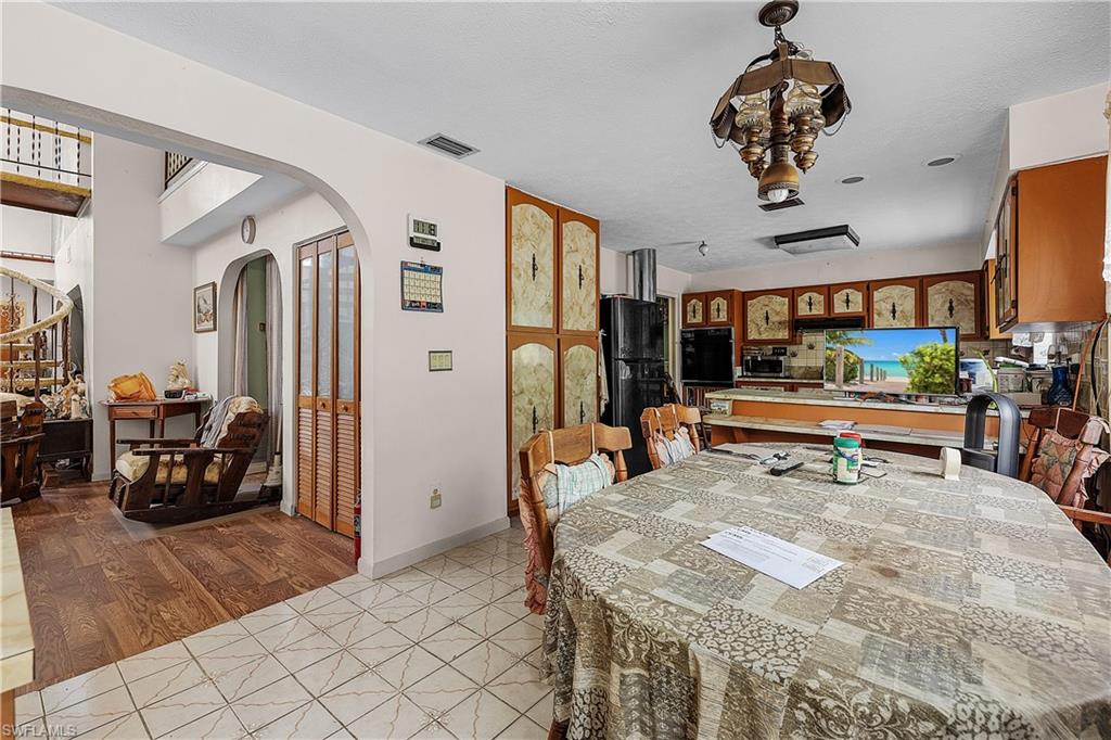 NORTH FORT MYERS - Residential