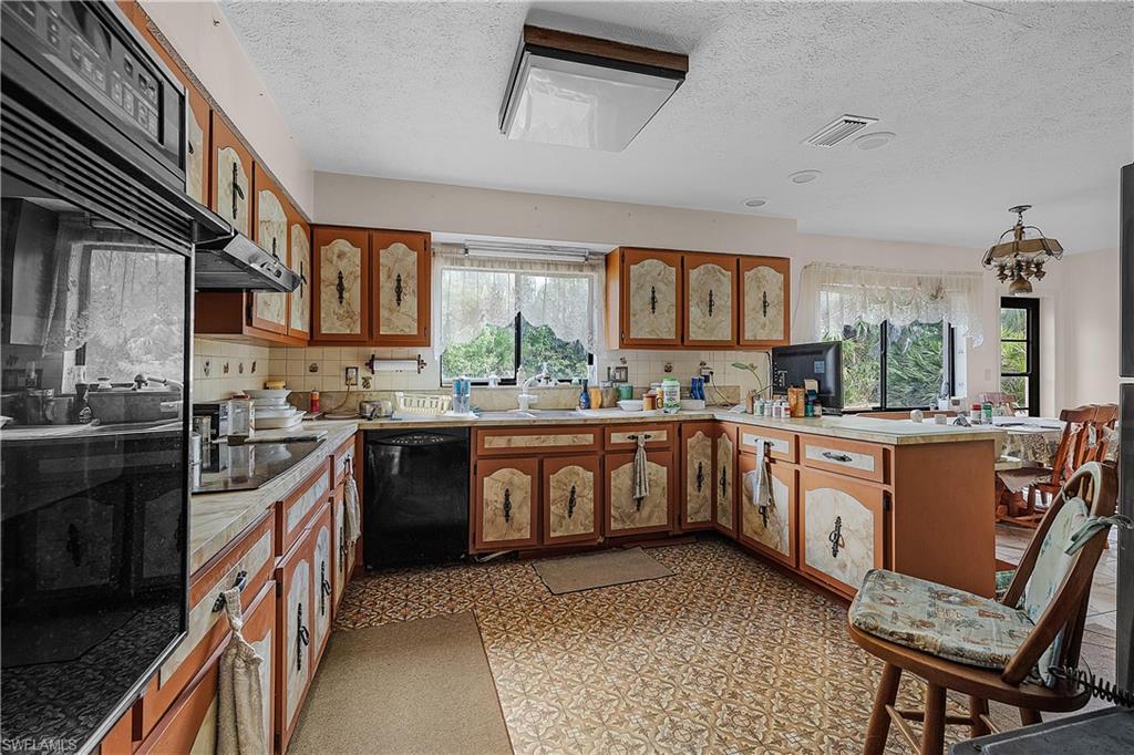 NORTH FORT MYERS - Residential