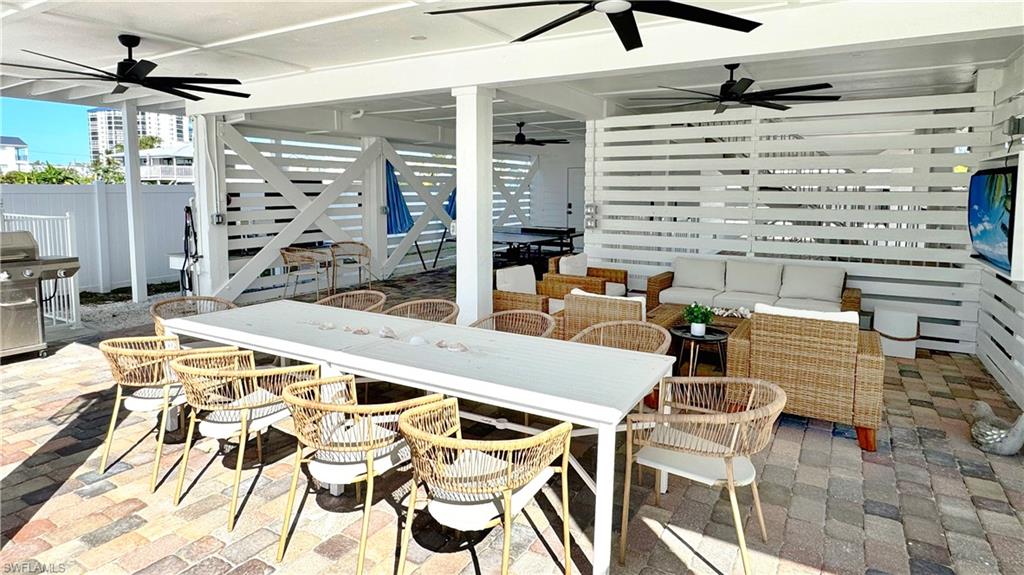 BAYLAND HEIGHTS - Residential Lease