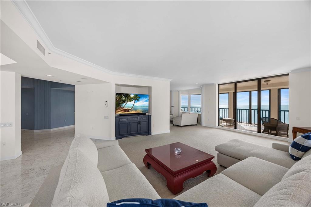 CARLYSLE AT BAY COLONY - Residential Lease