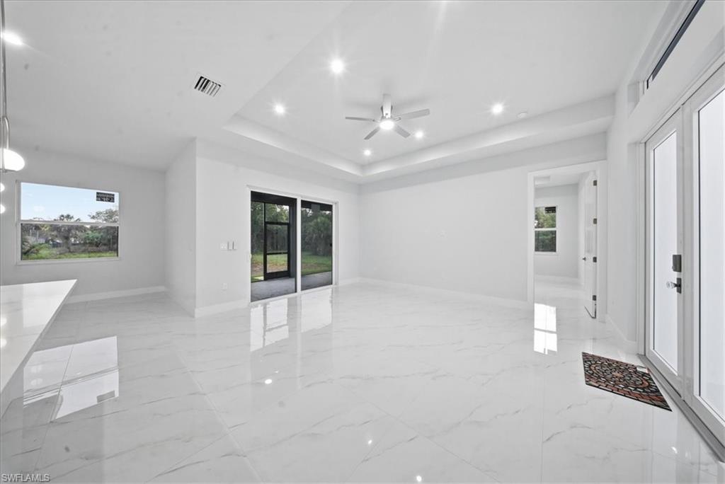 GOLDEN GATE ESTATES - Residential