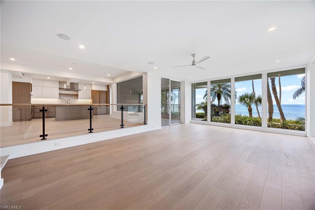 PARK PLAZA - Residential