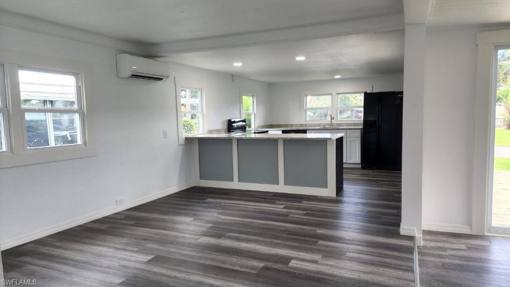 MOBILE MANOR - Residential