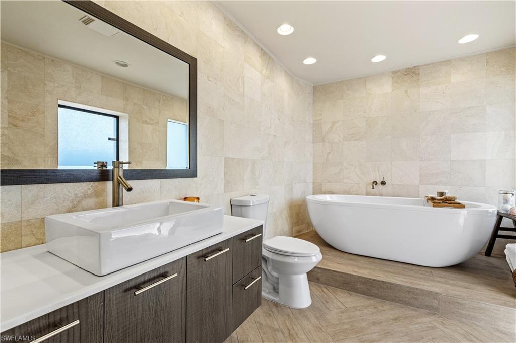 WHISKEY CREEK ESTATES - Residential