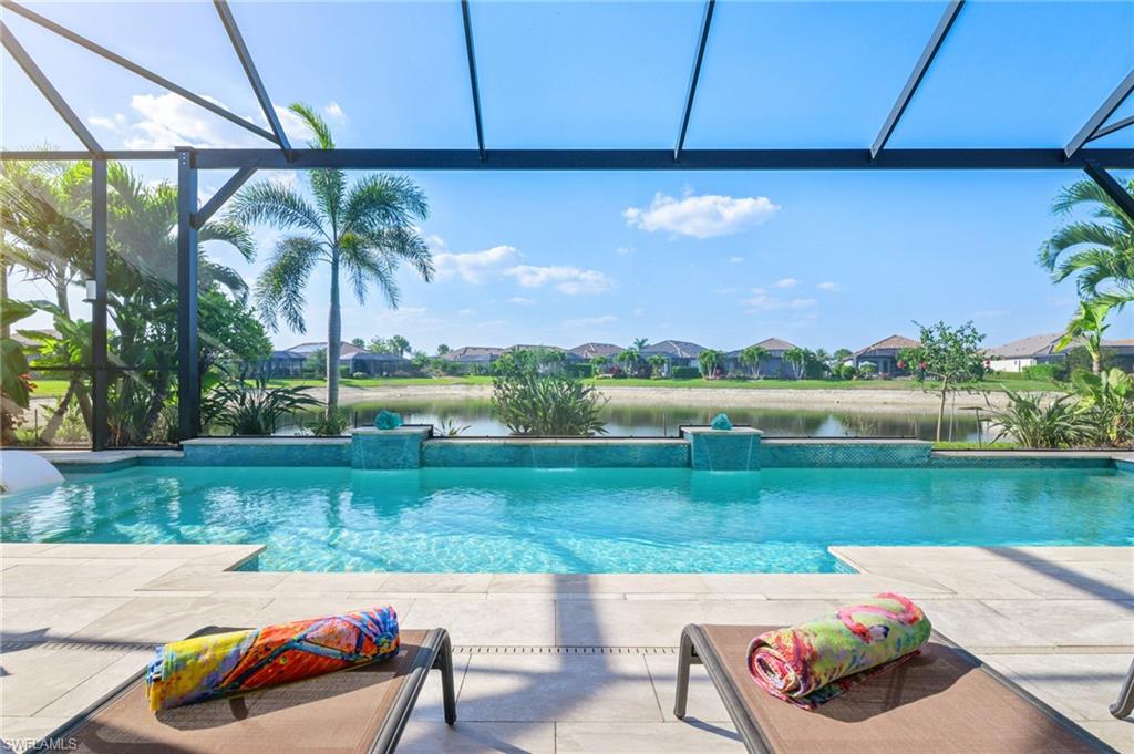 ESPLANADE - Residential